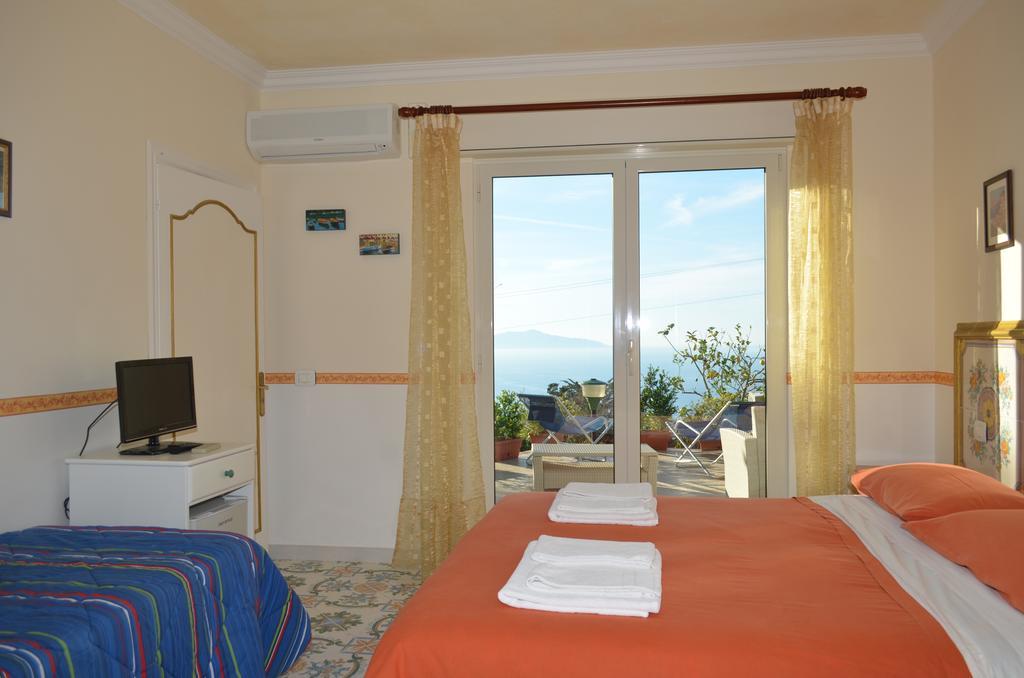 Le Ginestre Di Capri Bb & Holiday House Anacapri  Eksteriør bilde