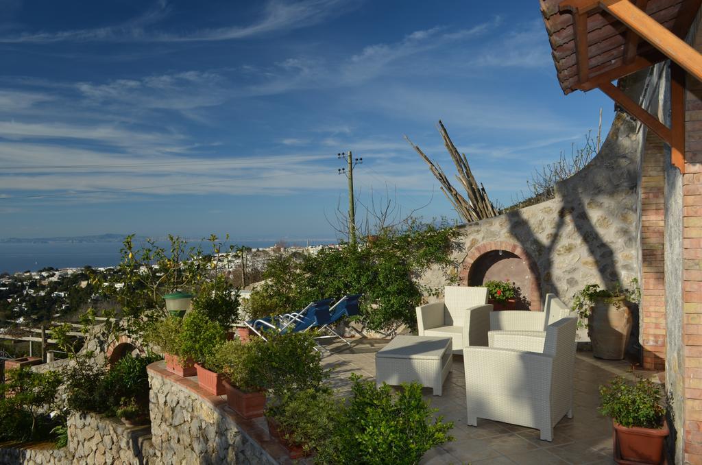 Le Ginestre Di Capri Bb & Holiday House Anacapri  Eksteriør bilde