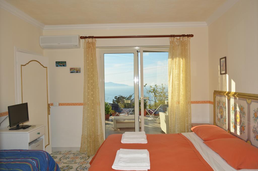 Le Ginestre Di Capri Bb & Holiday House Anacapri  Eksteriør bilde
