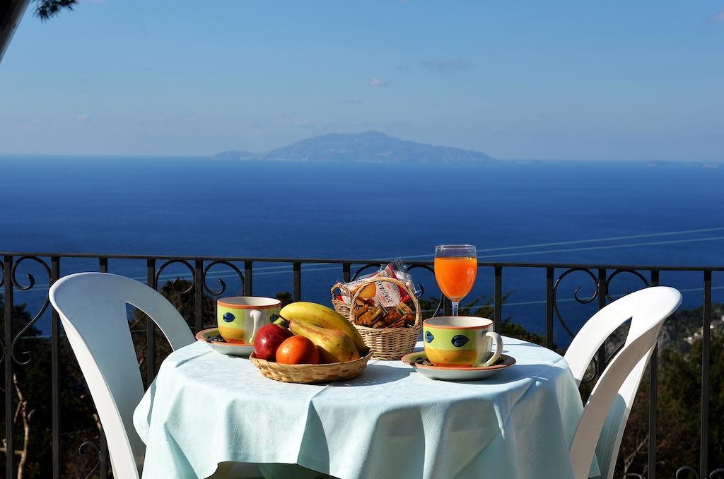 Le Ginestre Di Capri Bb & Holiday House Anacapri  Eksteriør bilde